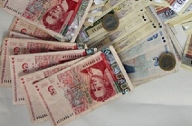 „Общинска банка” ще дава десетте милиона