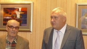 Никола Николов поставя началото на творческия сезон с изложба в