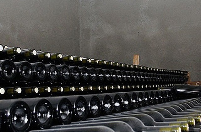 Спад на цените на виното прогнозират от бранша