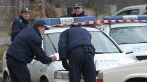 Момче катастрофира с крадена кола