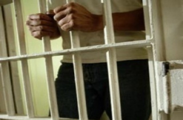 Затворниците в Пазарджик тръгват на училище