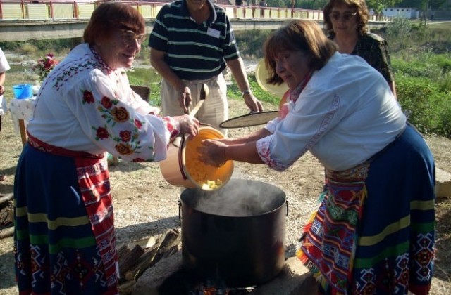 Празник на градинарската чорба отбелязват в Златарица