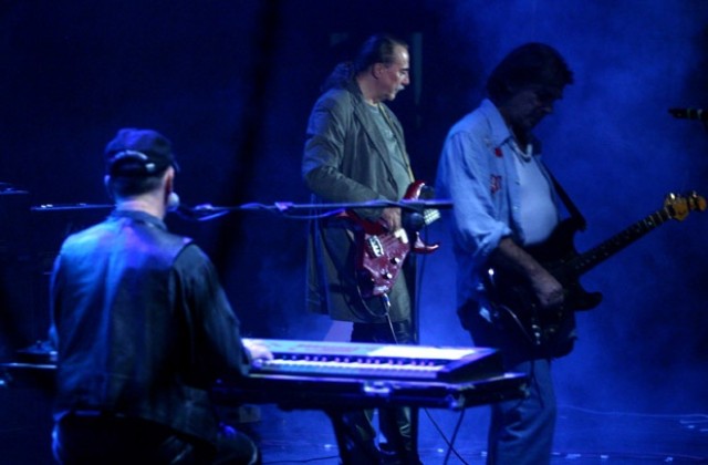 Куче-касичка, орден-пенсия