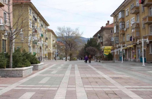 Ще преобразуват бобовдолската болница в болница за долекуване ?