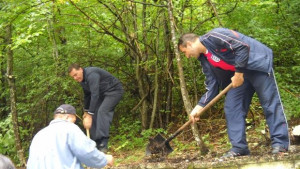 Областният управител и депутати възстановиха Халваджийската чешма