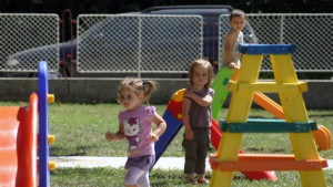 По малко от 1 не биха дали детето си на