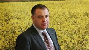 Цената на хляба e скочила предварително смята министър Найденов