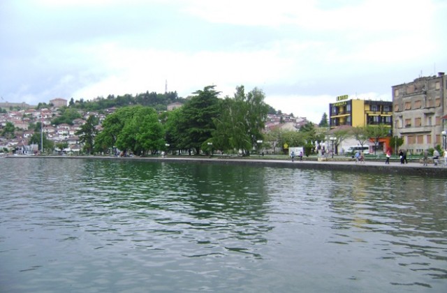 Трима известни македонци са открити мъртви в Охридското езеро