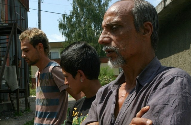 Според официален документ френските власти взели ромите на прицел