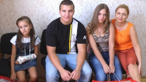 Деца на загинали полицаи получиха лаптопи