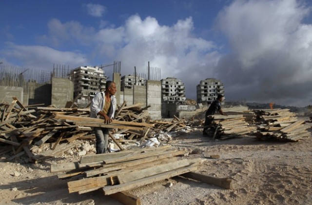 Израел и Палестина подновяват преките преговори в Египет