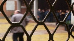 Откриха хероин скрит в маратонка