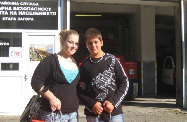 Деца на загинали полицаи получиха подаръци