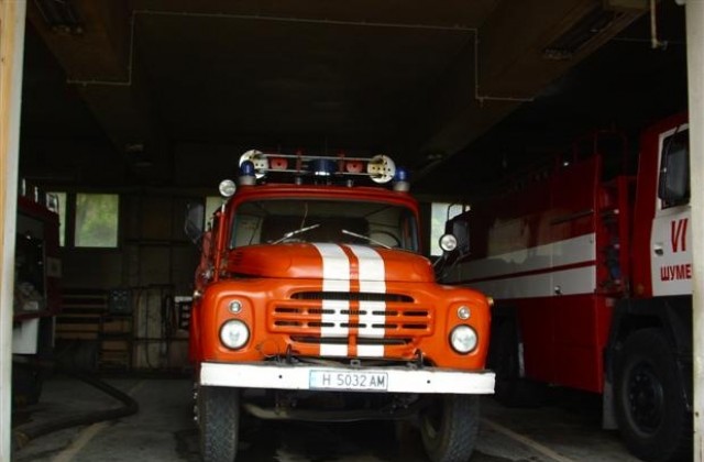 Пожарите в Шуменско намаляват