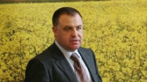 Найденов предупреди кметове да не вярват на емисари спекулиращи с