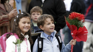 4200 първолаци тръгват на училище