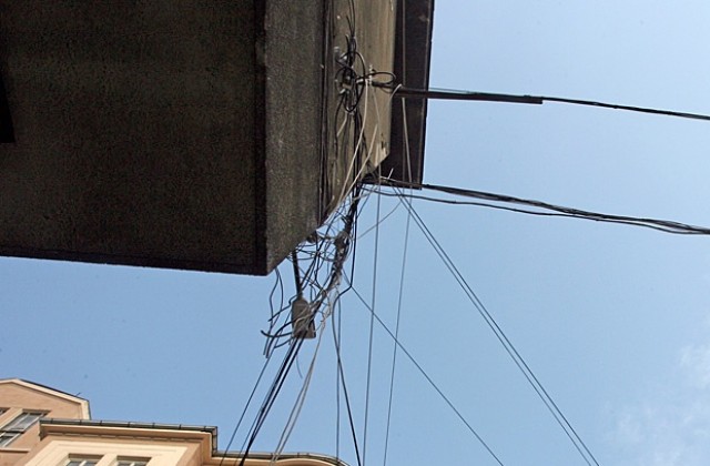 Кражба на метална шина наруши електрозахранването в жк „Хиподрума