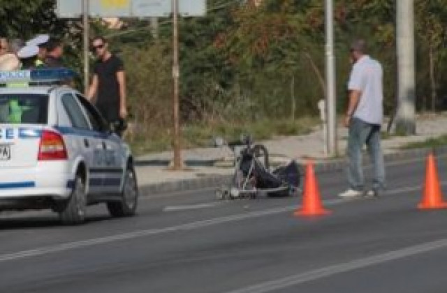 Двегодишно дете се бори за живота си след тежка катастрофа