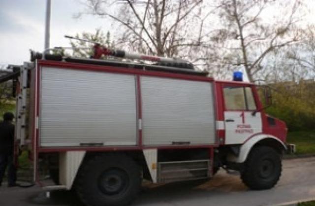 Четири животни изгоряха при пожар в Мъдрево