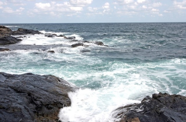 Морската вода става за къпане, два басейна с актове за нарушения