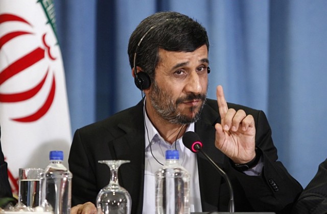 Ахмадинеджад обвини САЩ в лицемерие заради екзекуцията на американка