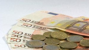 МВФ деблокира 884 млн евро от заема за Румъния