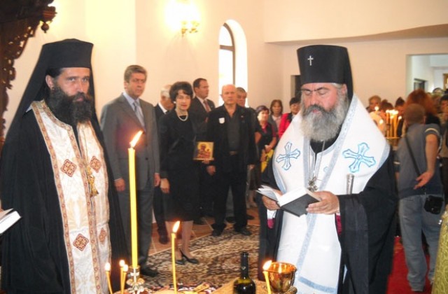 Първанов: Религията може да помогне на държавата за излизане от духовната криза