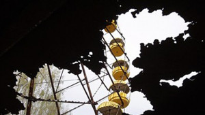 Хиляди западни туристи посещават ядрения ад на Чернобил