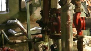 Пускат топлата вода на Студентския град в София