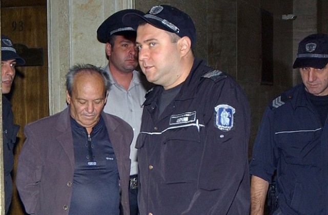 Убиецът от Костенец остава за постоянно в ареста