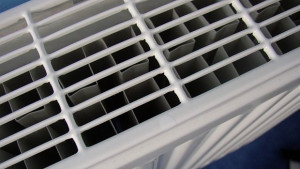 Бедните във Варненско предпочитат дървата пред тока