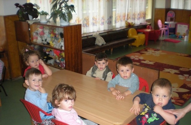 Дарения от родителите за детските градини не трябва да се събират