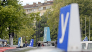 Започва видеонаблюдението на шофьорските изпити