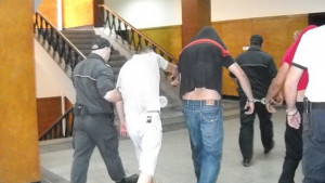 Съдът потвърди мерките за неотклонение на двама от задържаните при
