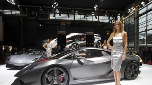 Lamborghini представи свръхлек автомобил