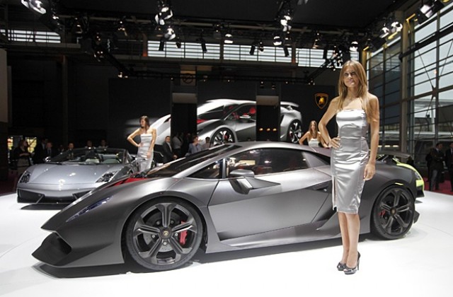 Lamborghini представи свръхлек автомобил