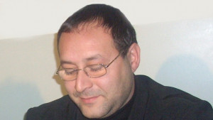 Съветник загуби диамант на сесия
