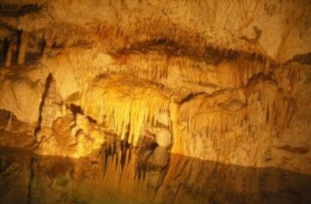 Обучават млади пещерняци в Смолян