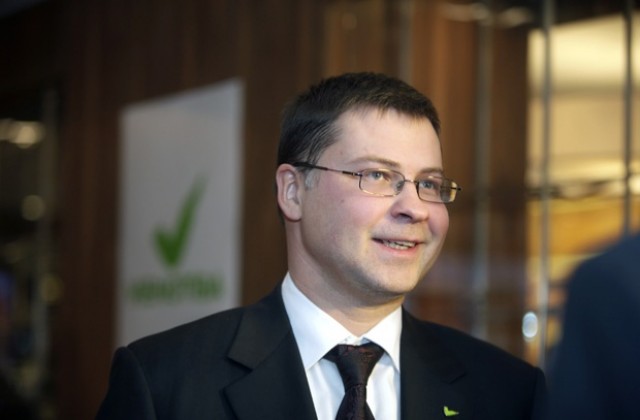 Латвийският премиер предлага министерски пост на опозицията