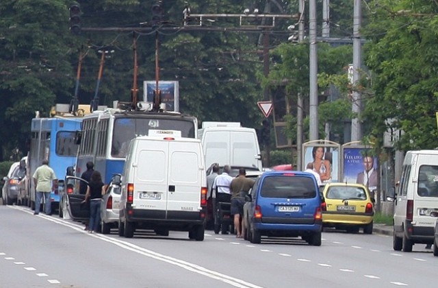 Въвеждат временна организация на движението в Студентски град