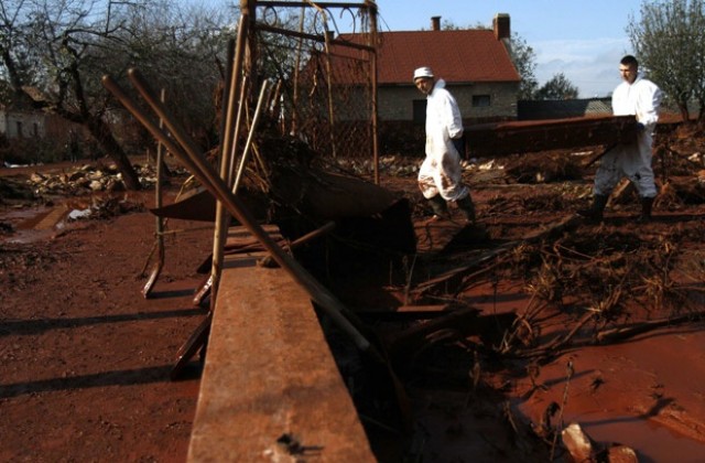 Виновните за екокатастрофата в Унгария да платят щетите, предлага Грийнпийс