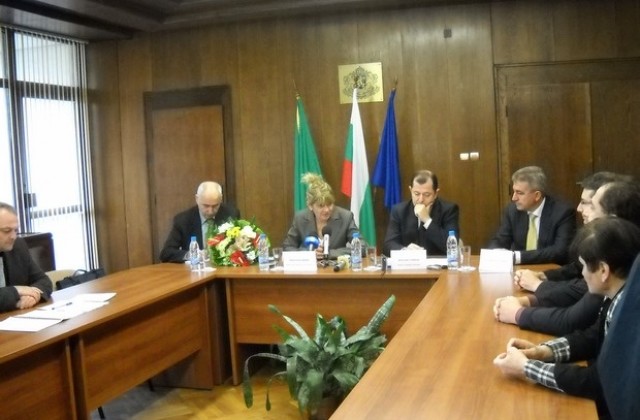 С тиква си тръгна Нона Караджова от Севлиево