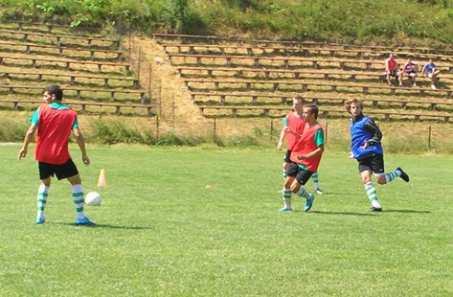 Ратников с  2 гола в контрола