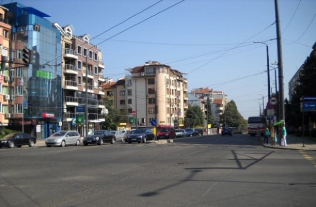Ботева затворена още три дни