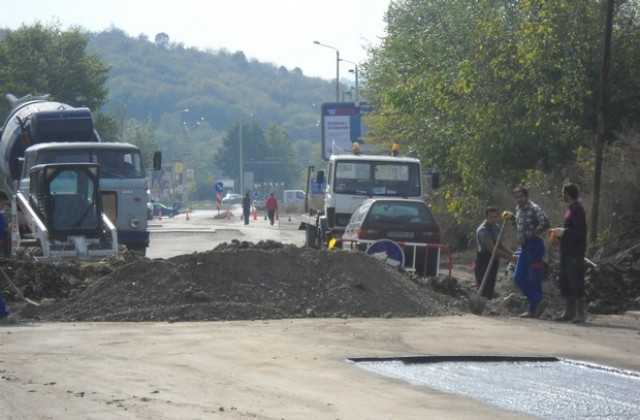 Уличната мрежа е готова за зимата, твърдят от общината
