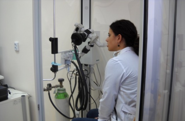 Изследват безплатно за Хепатит B и C