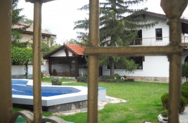 Данъчна папаращина