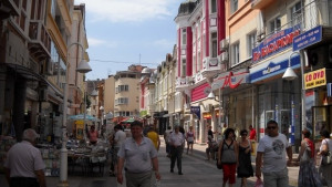 През септември безработицата продължава да спада