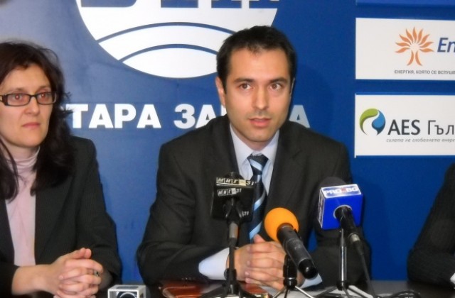 Кен ще настоява за официално извинение от държавата