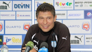 Никакъв равен с Локо